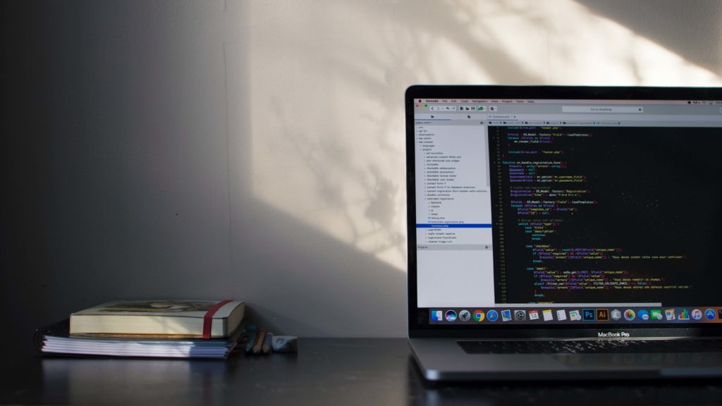 Python プログラミングスクール おすすめ